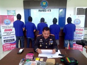 Kepala BNN Prov NTB Sriyanto Saat memberikan keterangan Pers