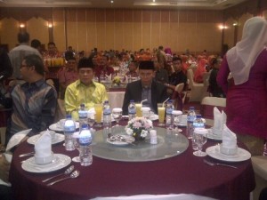 Gubernur NTB DR TGH Zainul Majdi MA ketika menghadiri malam silaturrahmi  dengan tamu dan peserta HPN 2016 di Hotel Lombok Raya Mataram