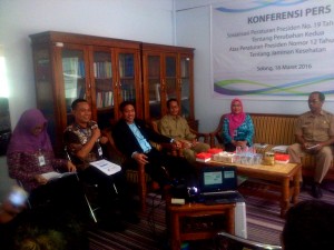 Suasana konfrensi pers diruang Sekda Lotim