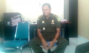 Kasi Pidus Kejari Praya yang Baru saja sertijab Hasan Basri SH, MH 